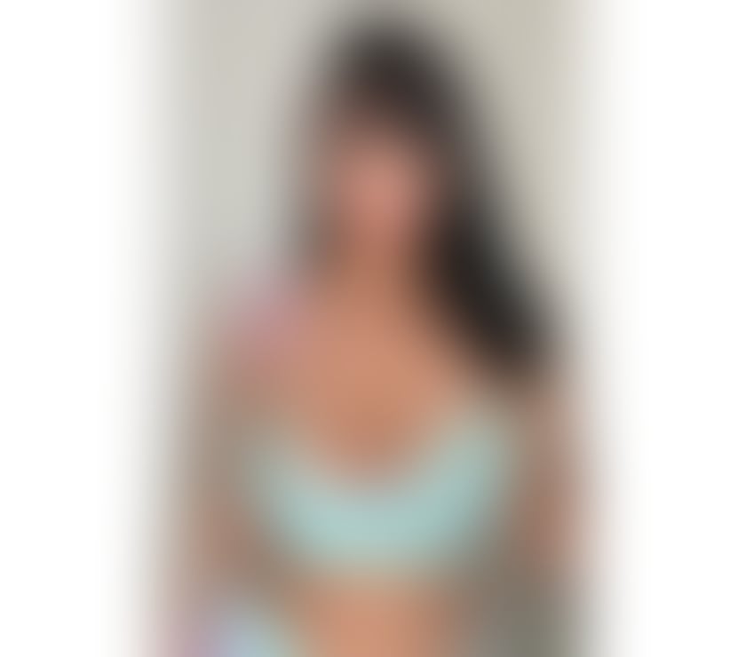 Brazilian elegant discreet naughty Mirela