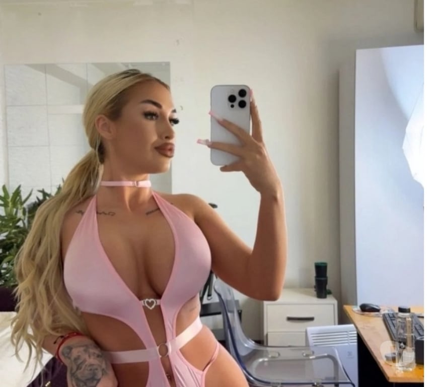 😘Jullia Naughty Girl 💯Today Arivvet