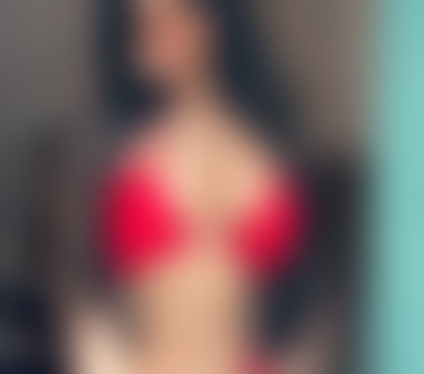 Zara K 💦💋 British Pakistani baddie🇵🇰🇬🇧