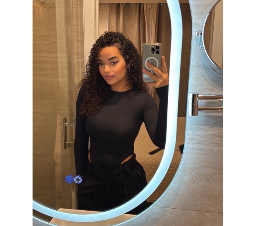 JESSY real beauty and 100% real pictures