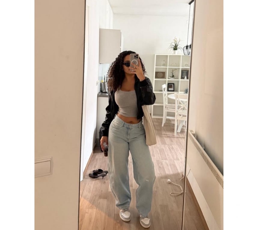 JESSY real beauty and 100% real pictures